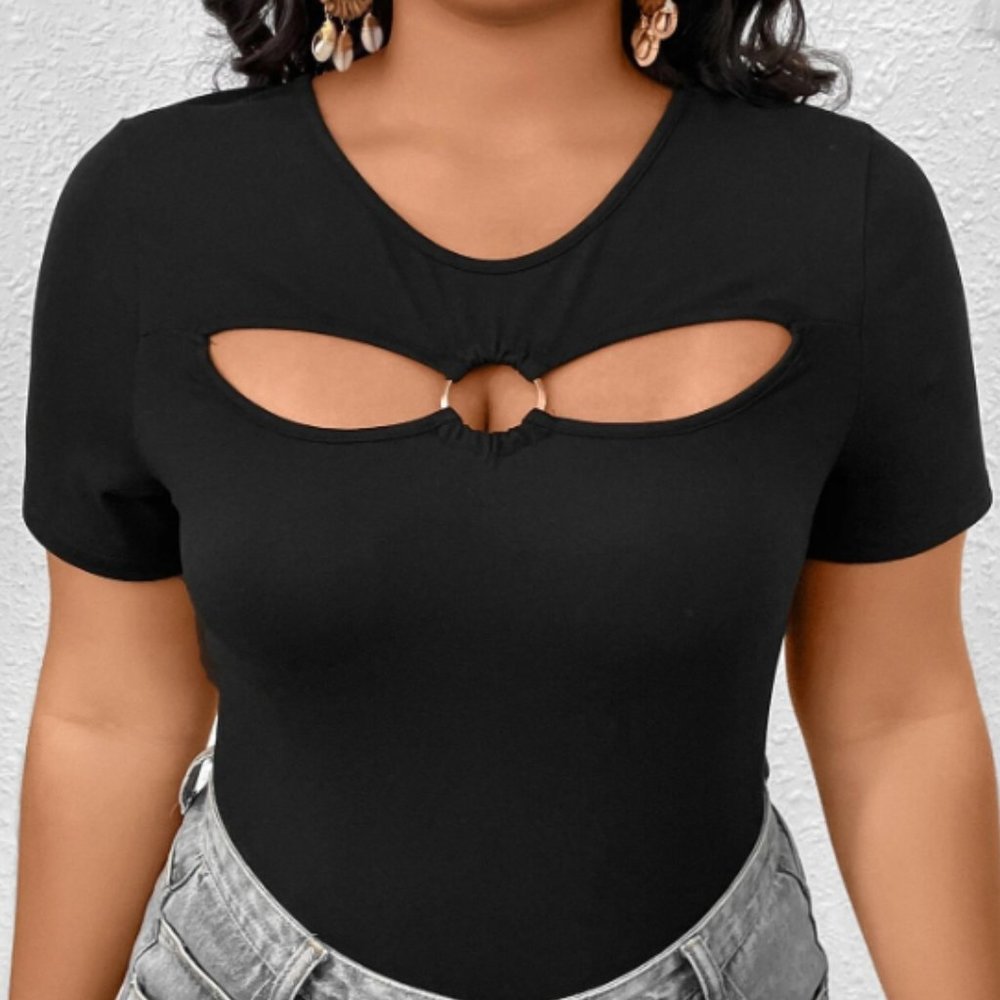 S054 Black Top with cut-outs Size 1XL